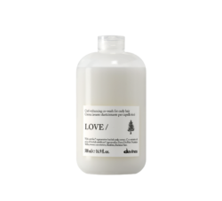 Davines Essential Haircare LOVE CURL Co-Wash